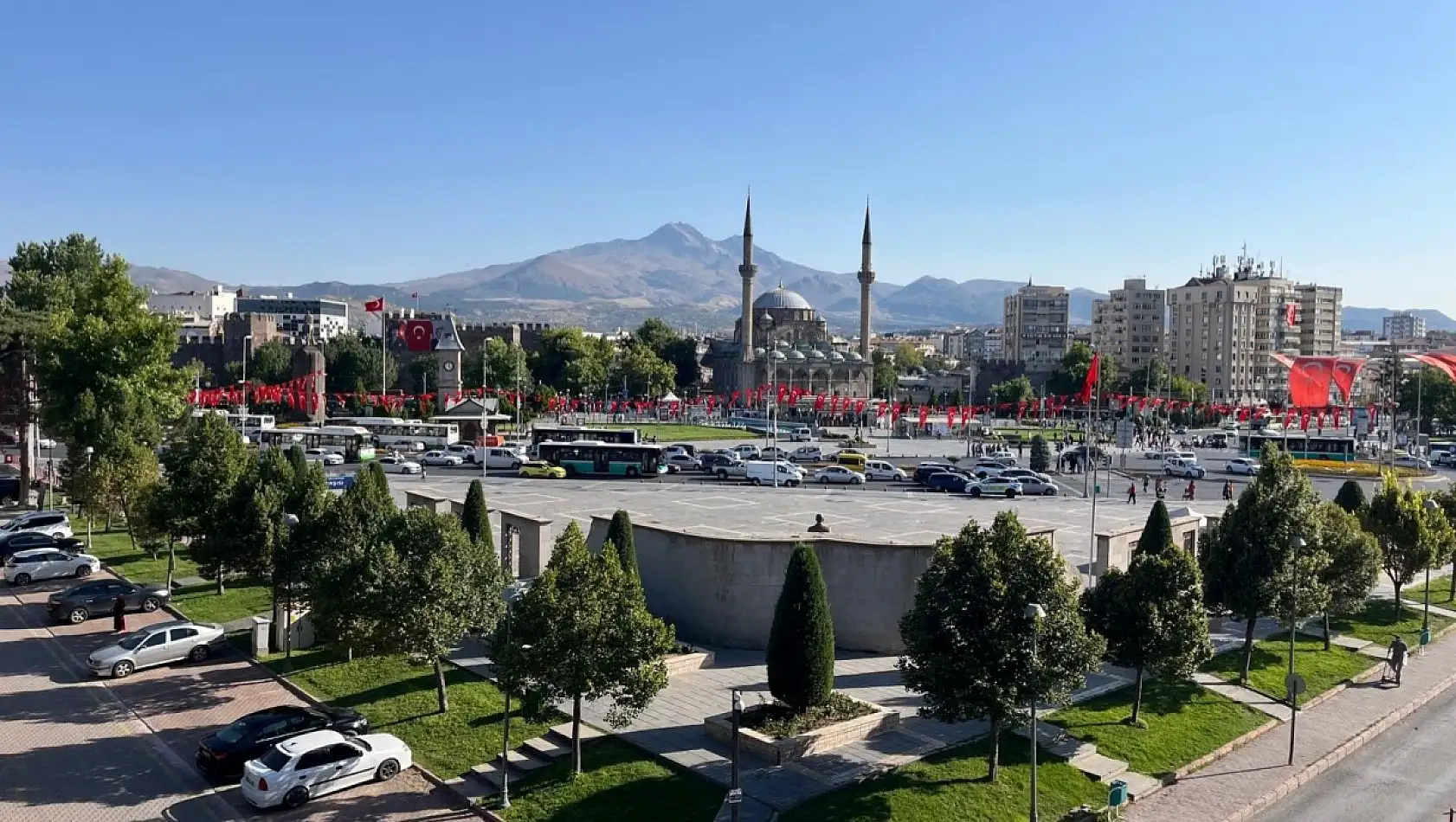 İşte Kayseri Gazetelerinde 15 Ağustos Cuma gündemi…