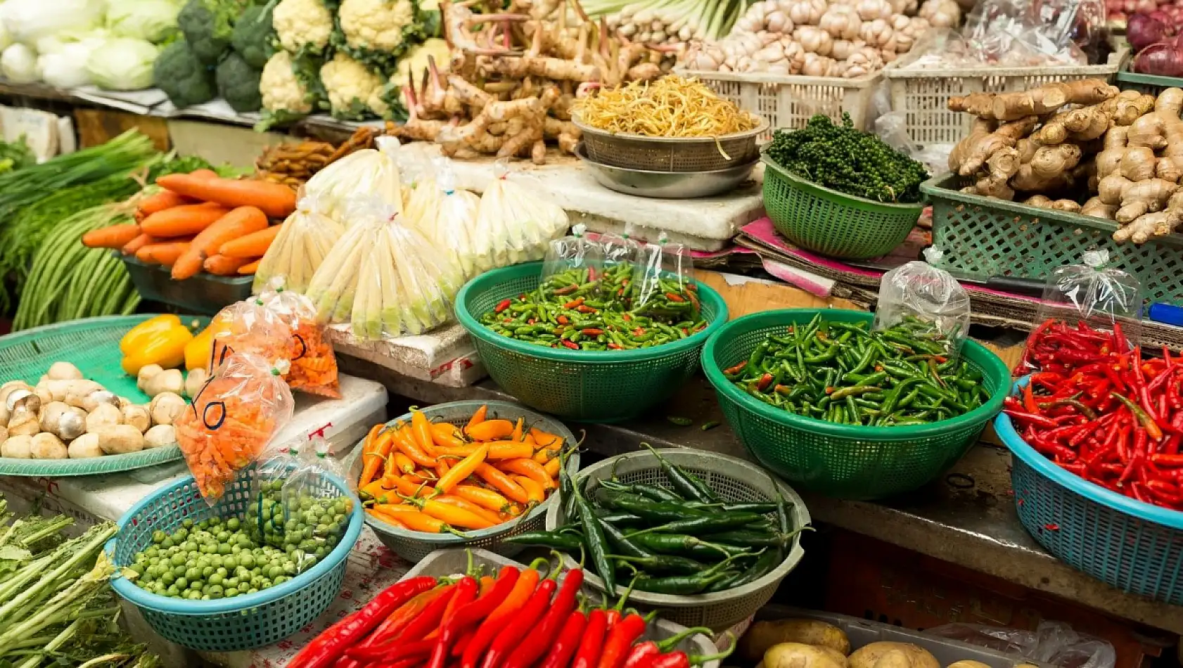 Kayseri'de fiyatlar yine uçuşa geçti – Yüzde 60'a varan zam!