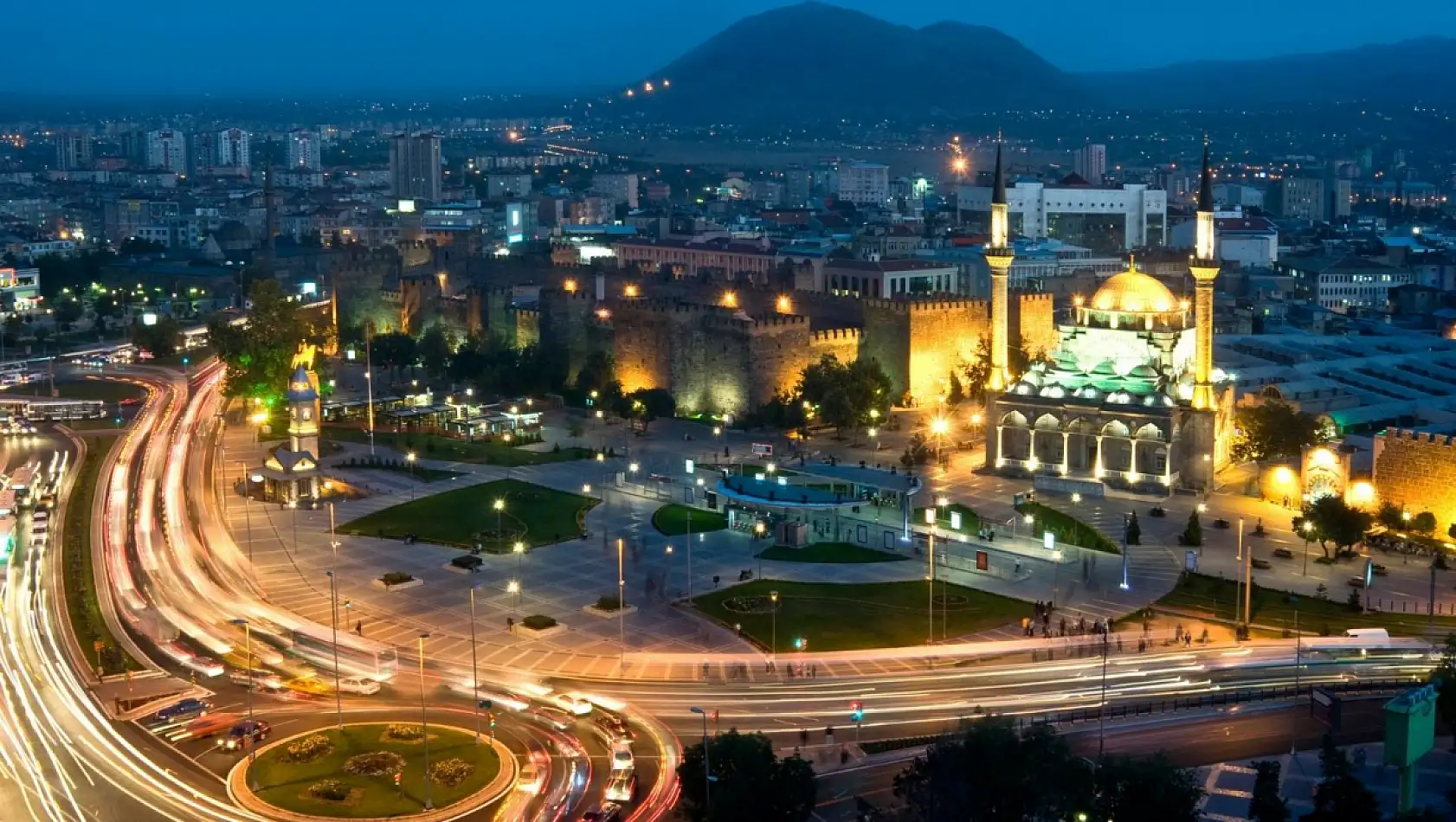 Kayseri'de 1 yıl önce neler olmuş neler! Sel felaketi, Belediye Binası, Kayserispor..