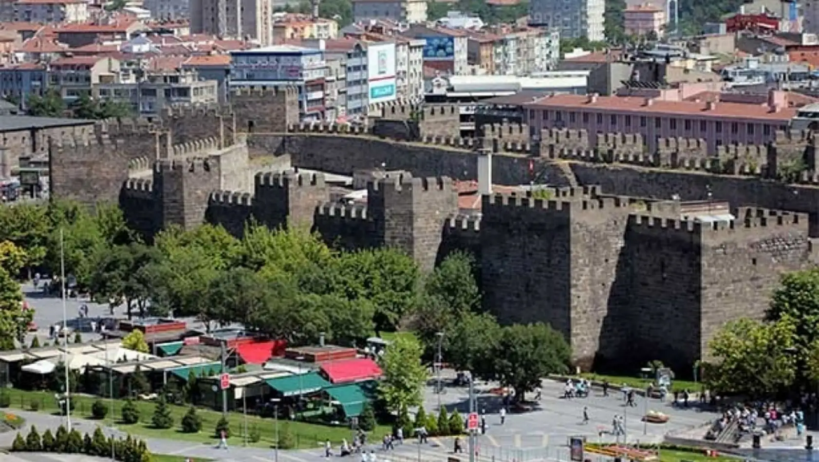 Kentin kalbi Kayseri Kalesi'nin bilinmeyenleri!