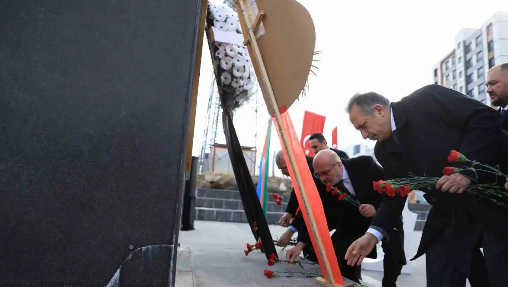 Hocalı şehitleri, Azerbaycan Parkı'nda anıldı