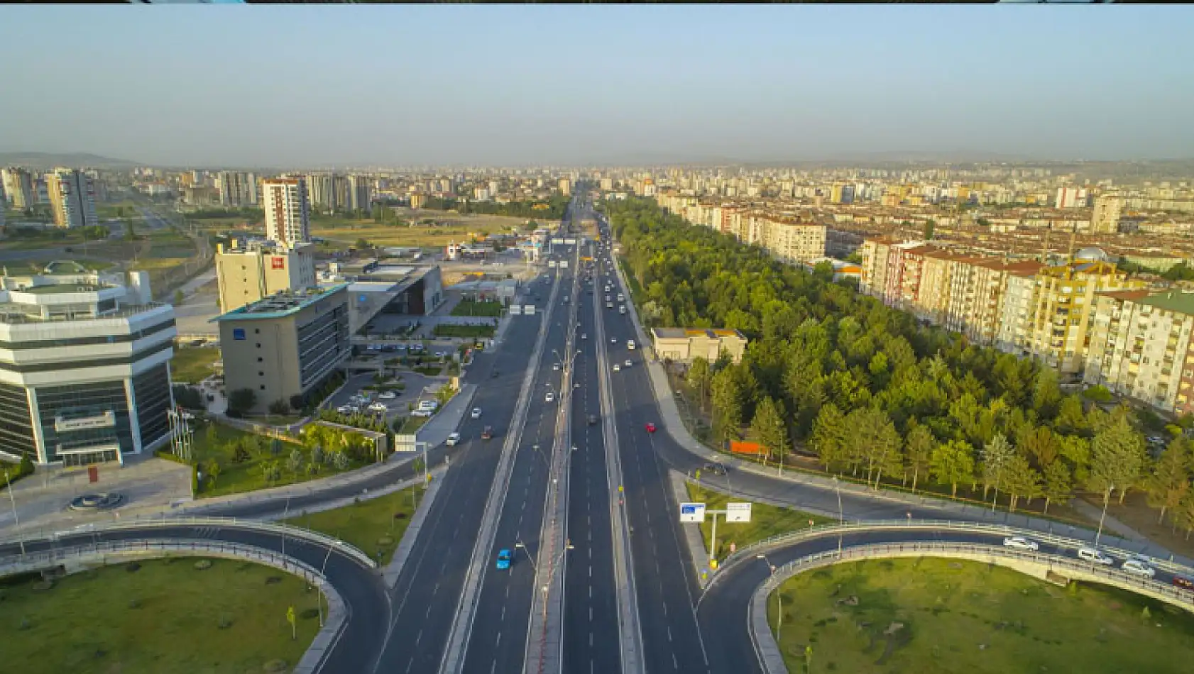 İşte 20 Kasım günü Kayseri'den kısa kısa haberler - Kentte FETÖ operasyonu,  Dursun Ataş görevi, ERÜ'de istifa...