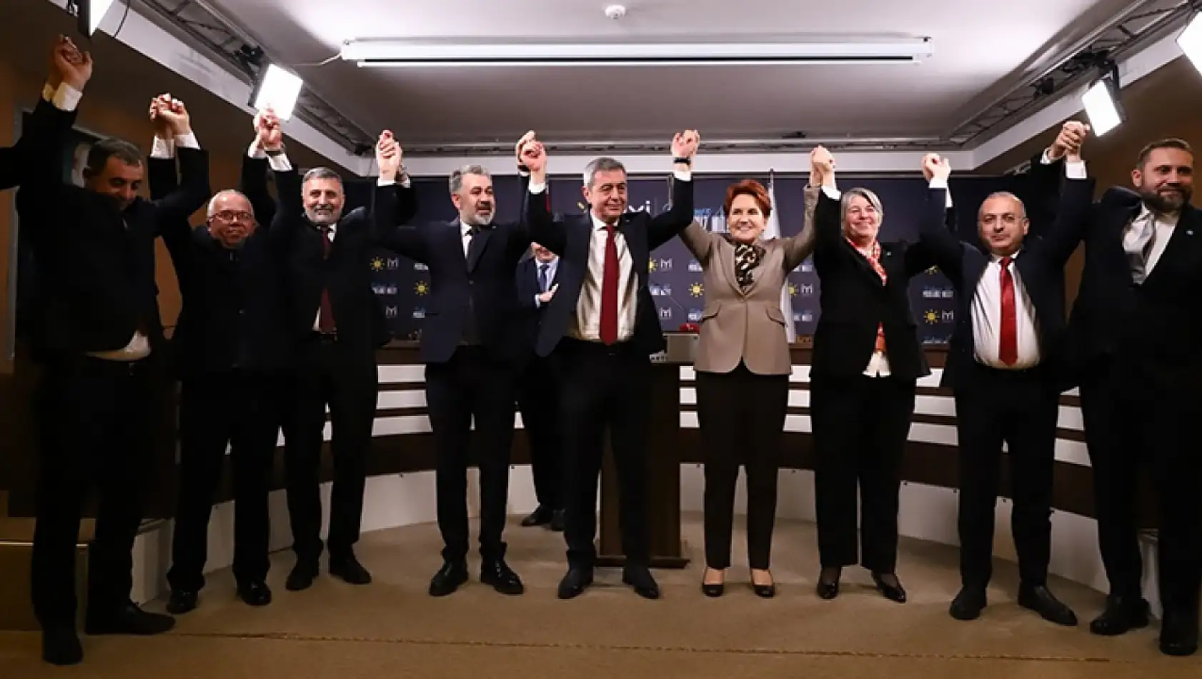 İYİ Parti'den Bir İstifa Daha!