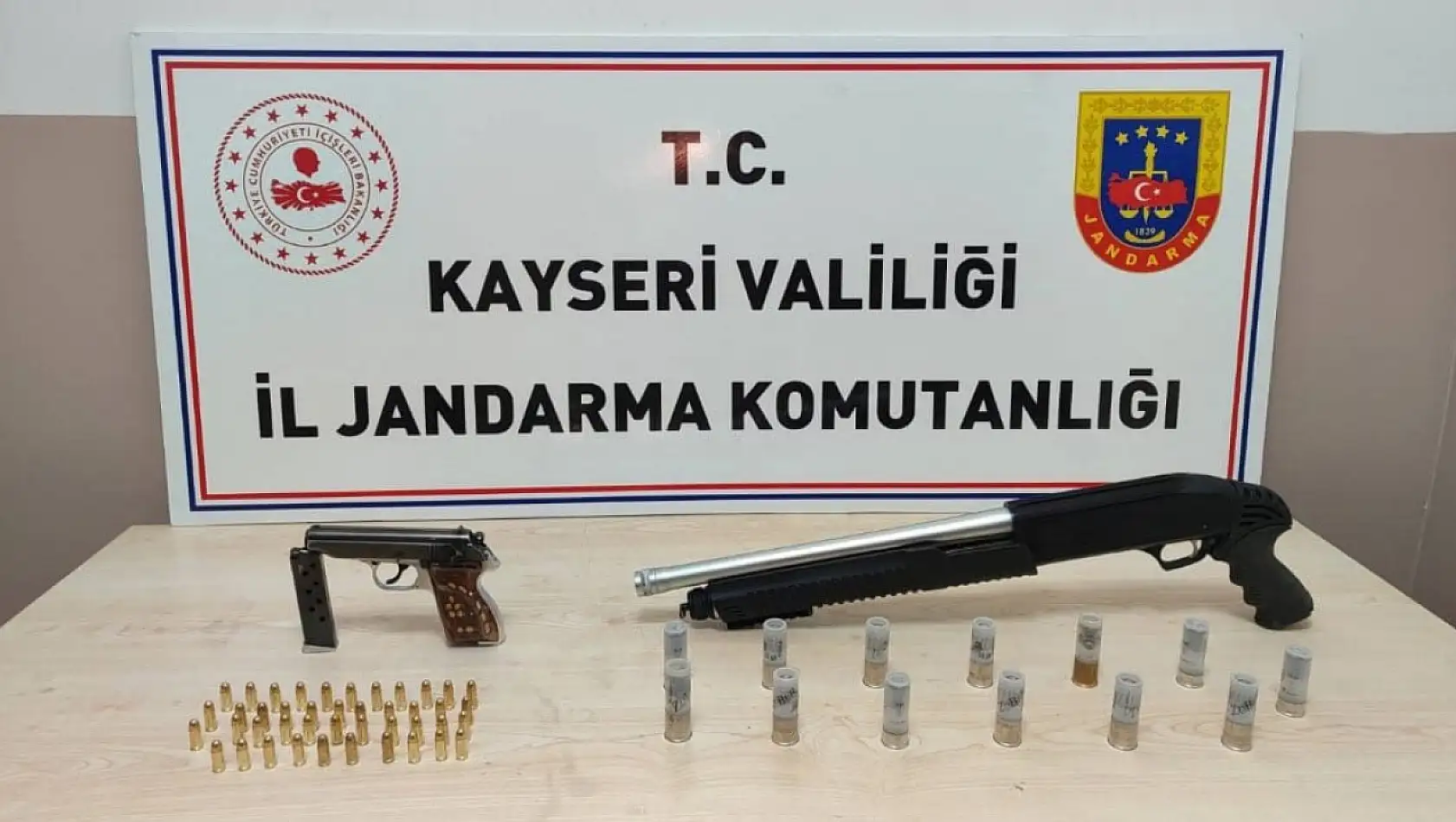 Kayseri'de silah kaçakçılığına darbe!