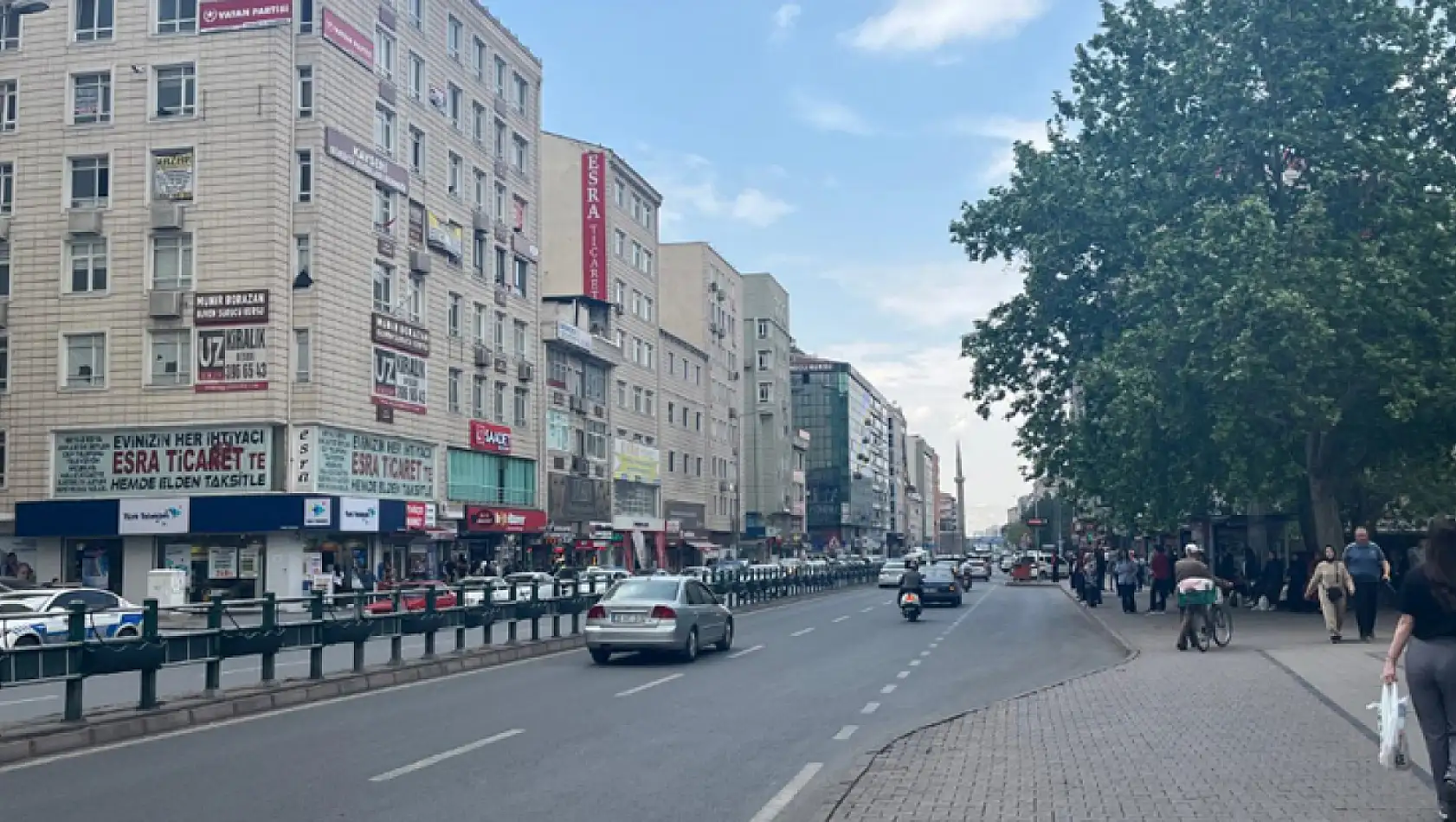 Kayseri'de bugün neler yaşandı? Kentin beldesi ilçe oldu, THY uçağı Kayseri'ye iniş yapamadı, Şehre ceza yağıyor... İşte kısa kısa haberler!