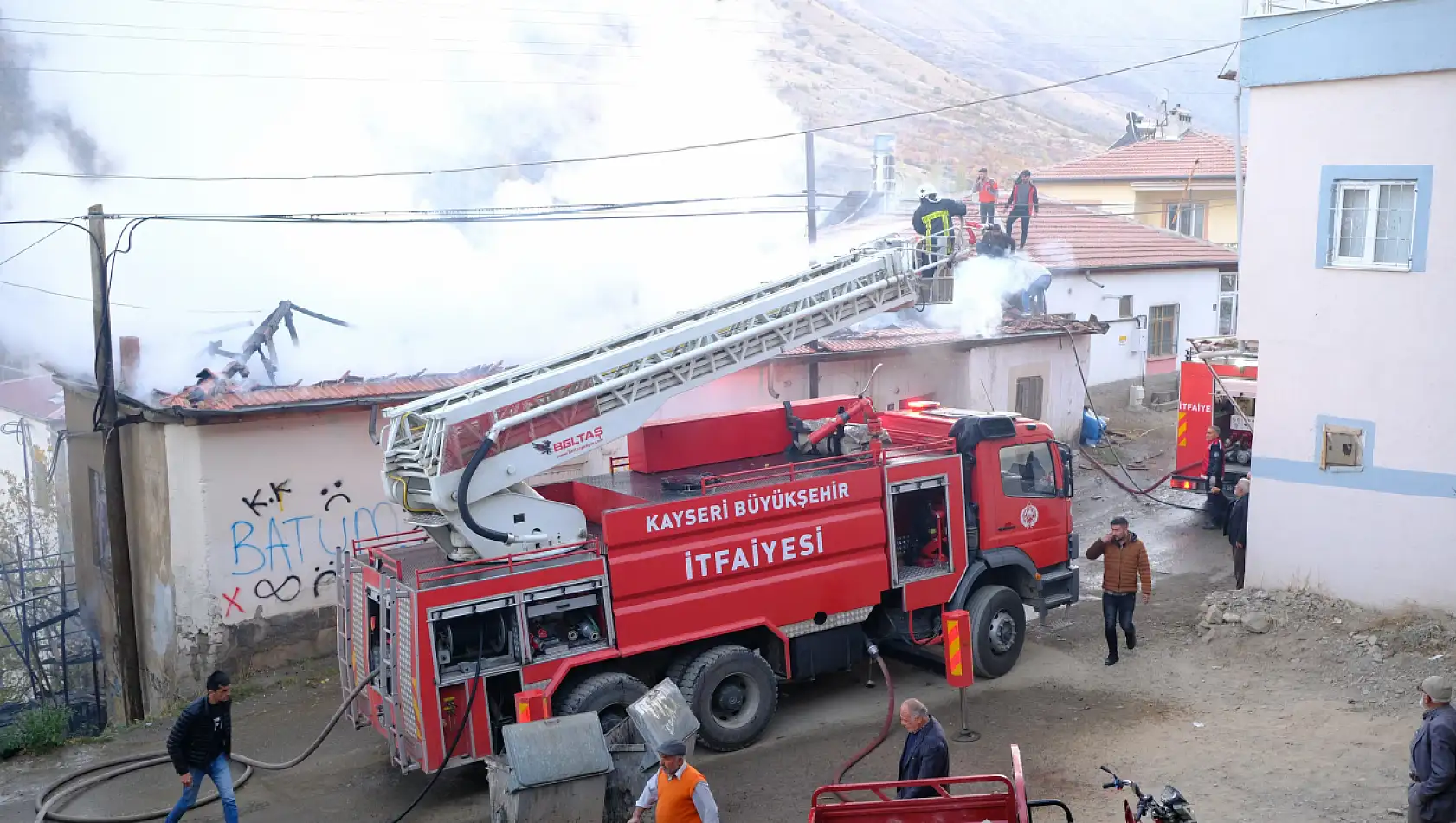 Kayseri'de kahvehanede patlama!