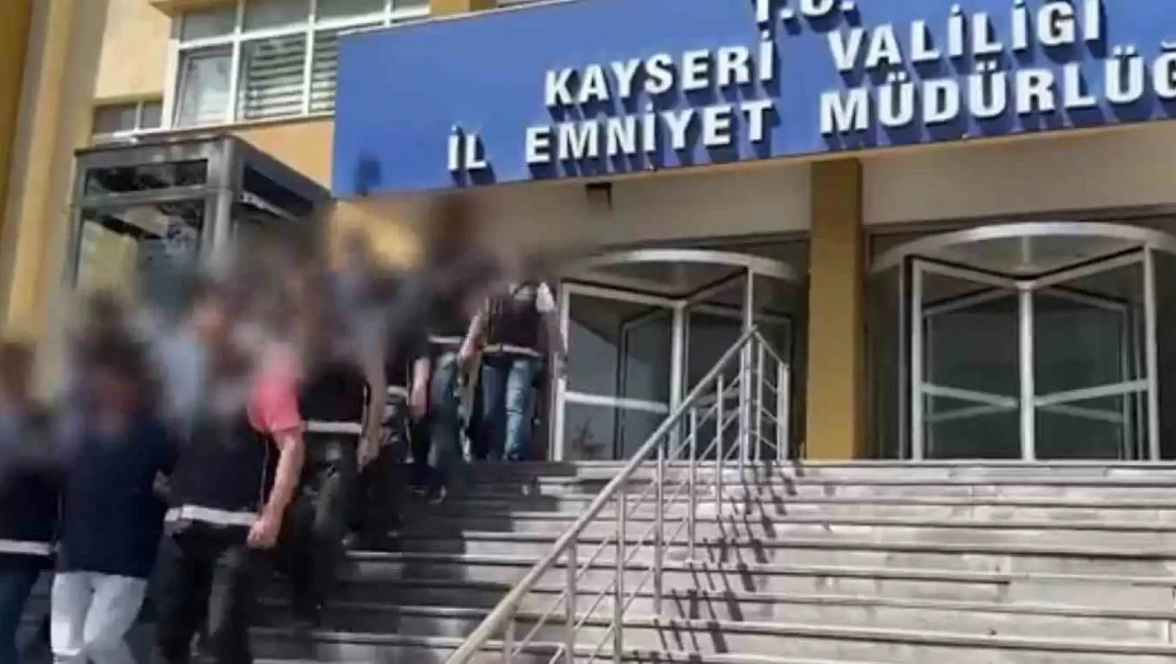 Kayseri'de operasyonlar hız kesmiyor- Binlerce şahıs sorgulandı!