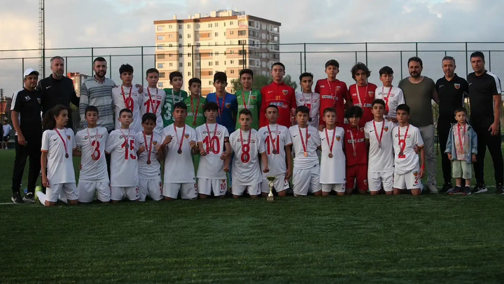 Kayseri'de U-11 ve U-13 Ligi Şampiyonları Belli Oldu!