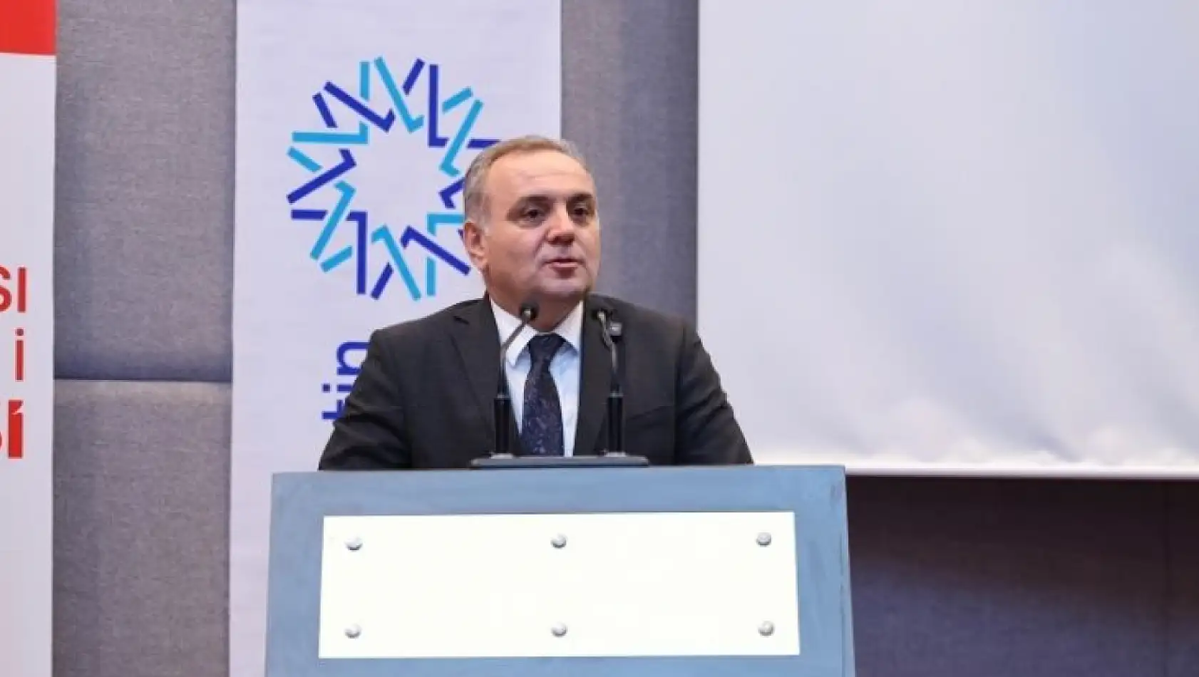 Kayseri'de Uluslararası Akademi açılışı: ERÜ'nün küresel vizyonu vurgulandı