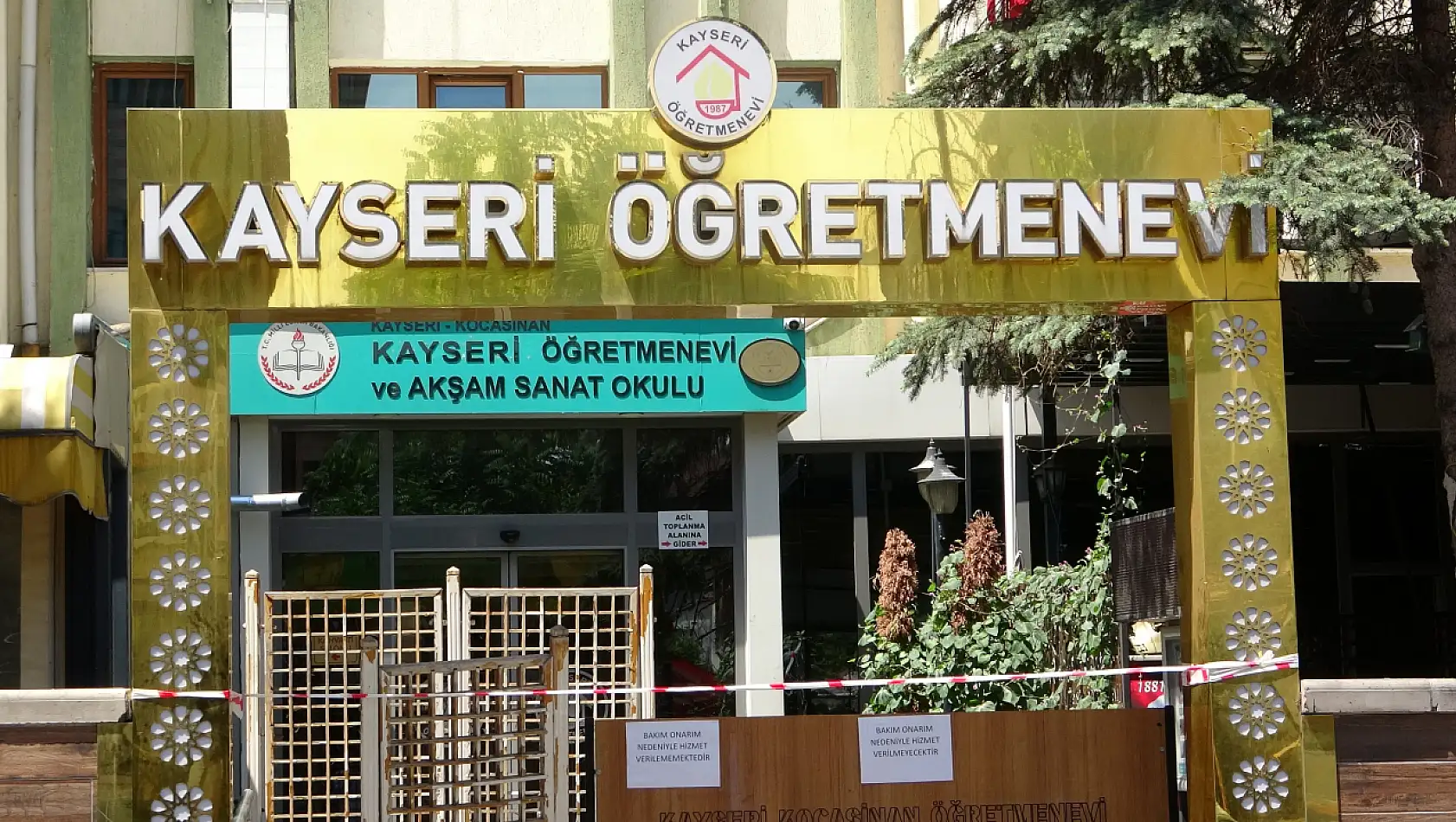 Kayseri'de Yaşanan Deprem Öğretmenevinin Tahliyesine Neden Oldu