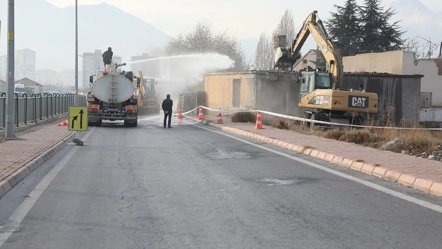 Melikgazi'de yeni bağlantı yolunun çalışmaları sürüyor