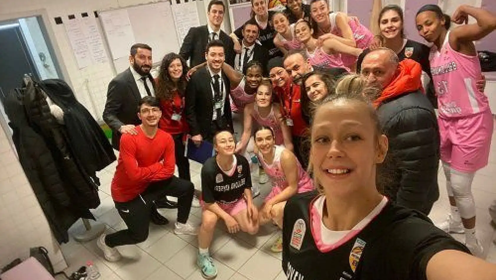 Bellona Kayseri Basketbol'a korona virüs engeli