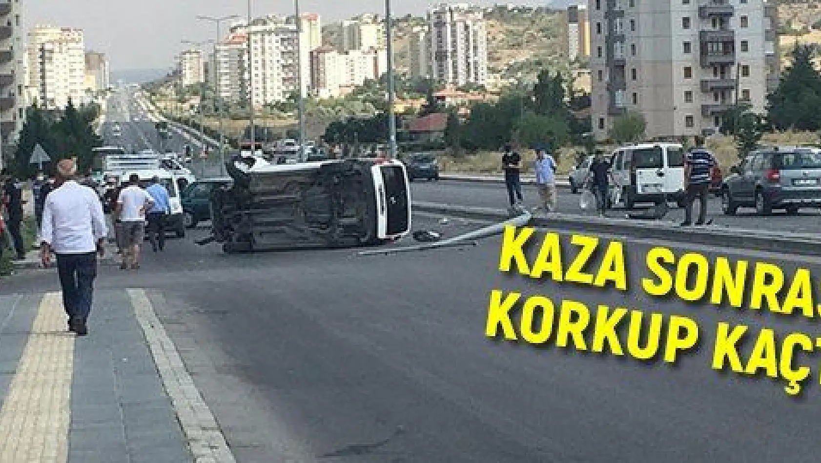 Kaza yaptı, aracı bırakıp kaçtı