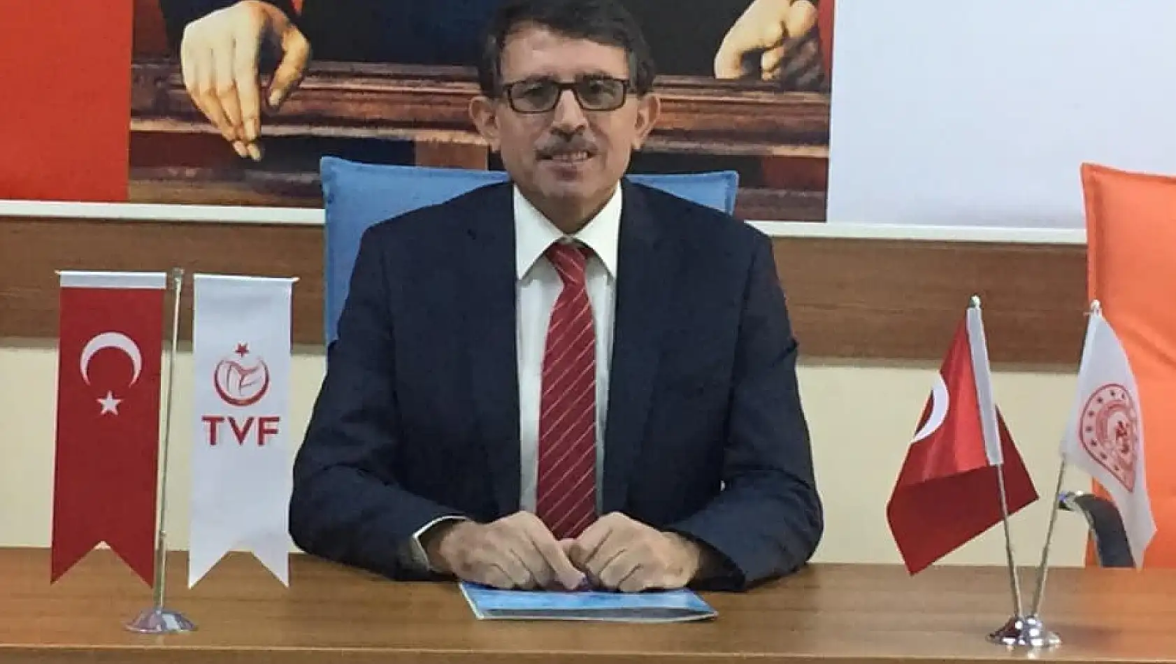 Voleybol İl Temsilcisi Halil Dicle istifa etti