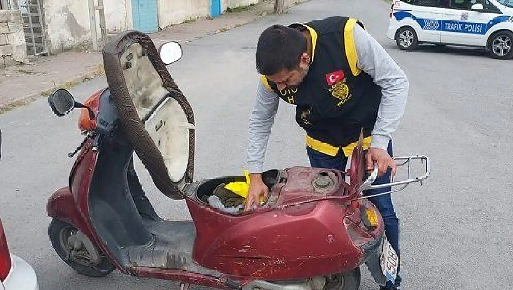 17 yıl önce çalınan motosiklet bulundu