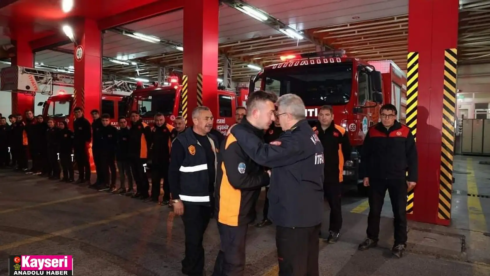 Kayseri İtfaiyesi sel bölgesine gidiyor