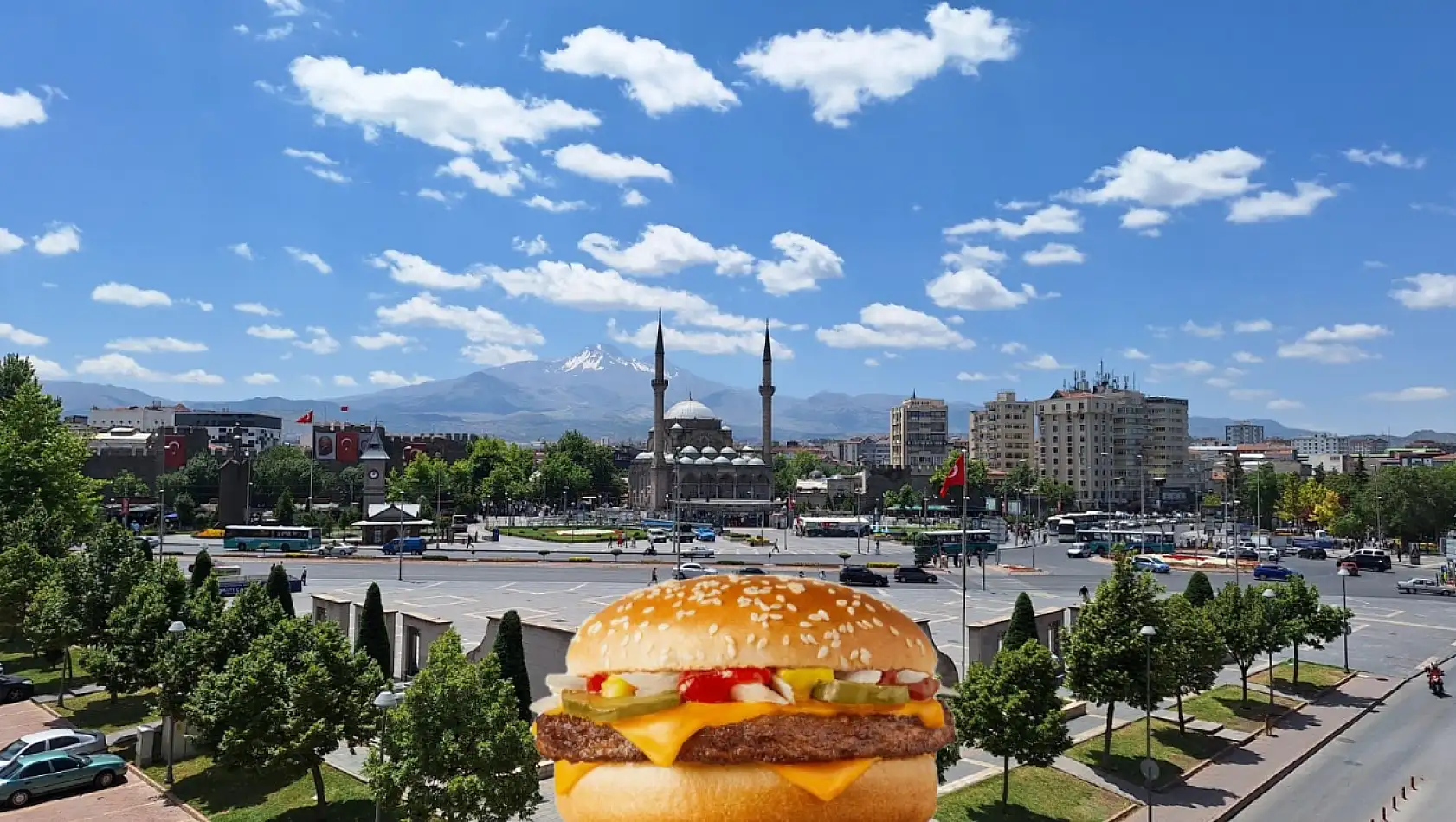 Kayseri'nin meşhur hamburgercisi ölümcül bakteri bulaştırdı!