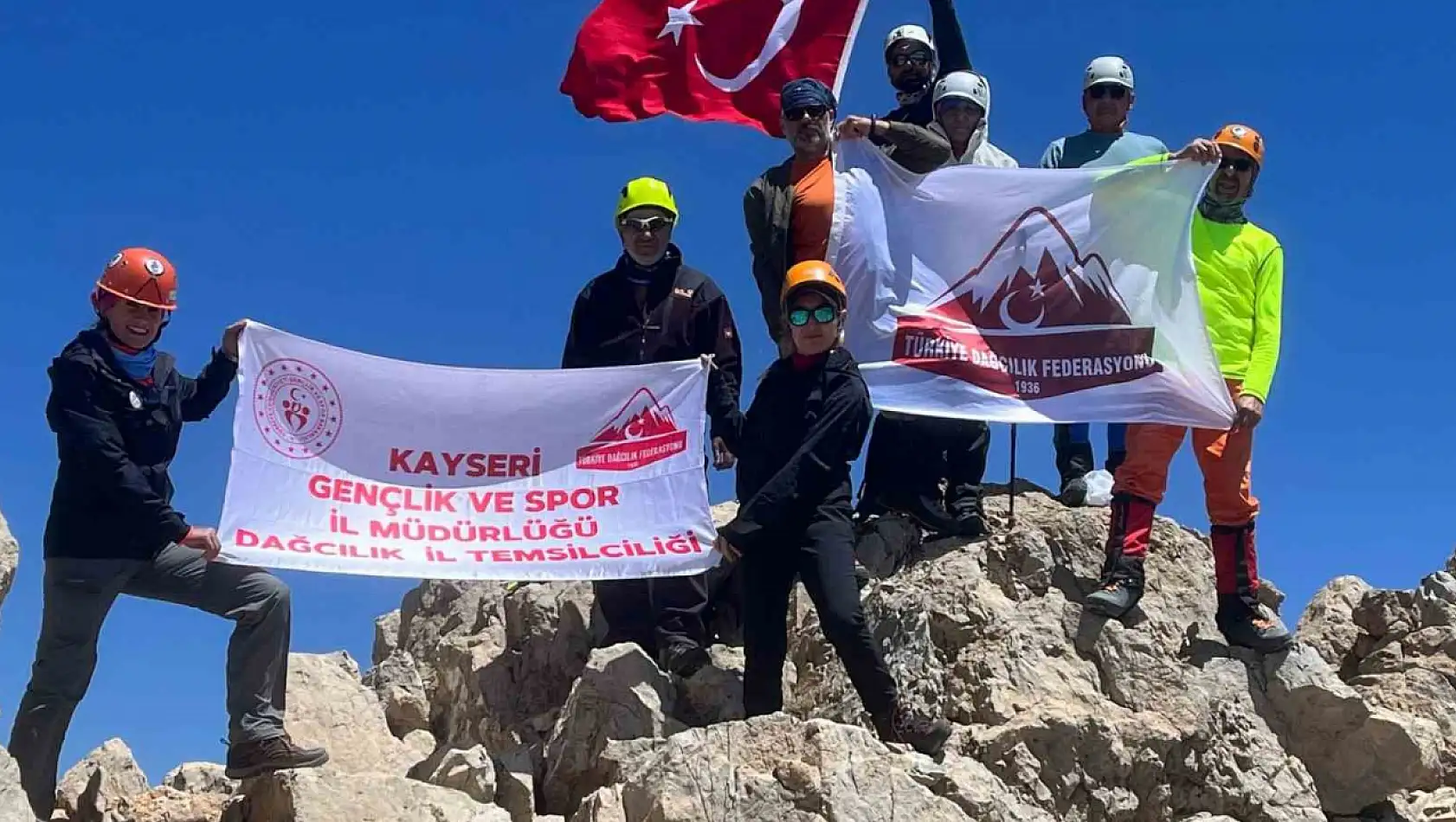 Kayserili Dağcılar, Munzur Dağı'na tırmandı