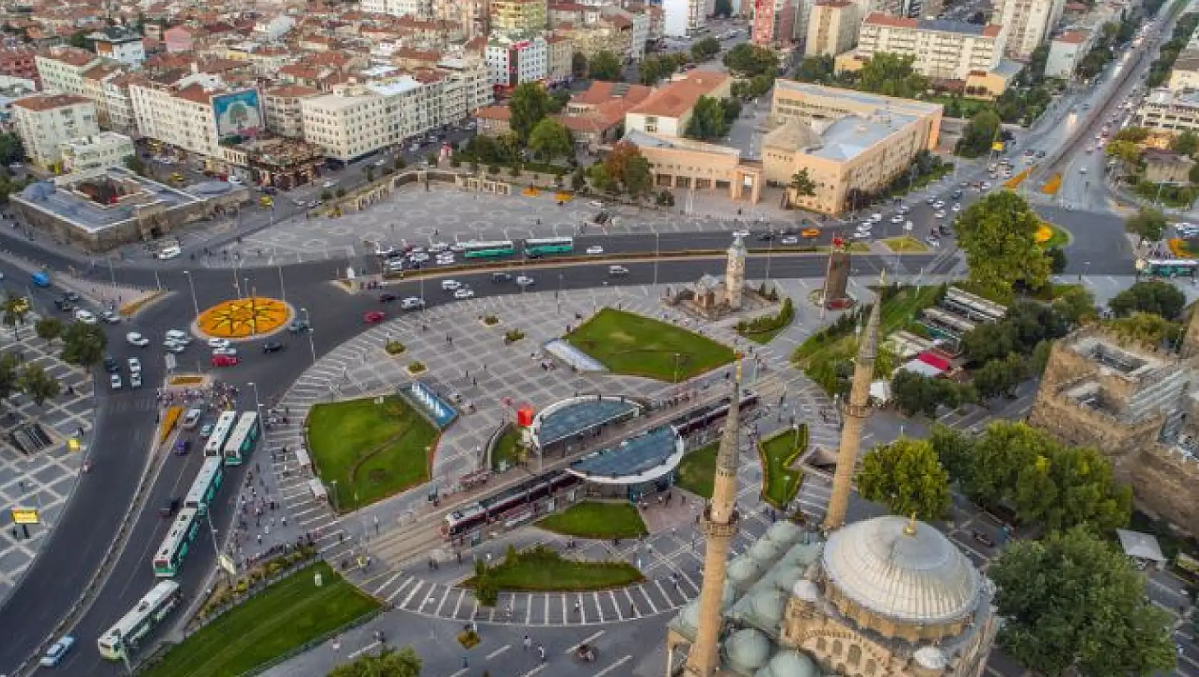 Kayserili dev holdingden ayrıldılar!