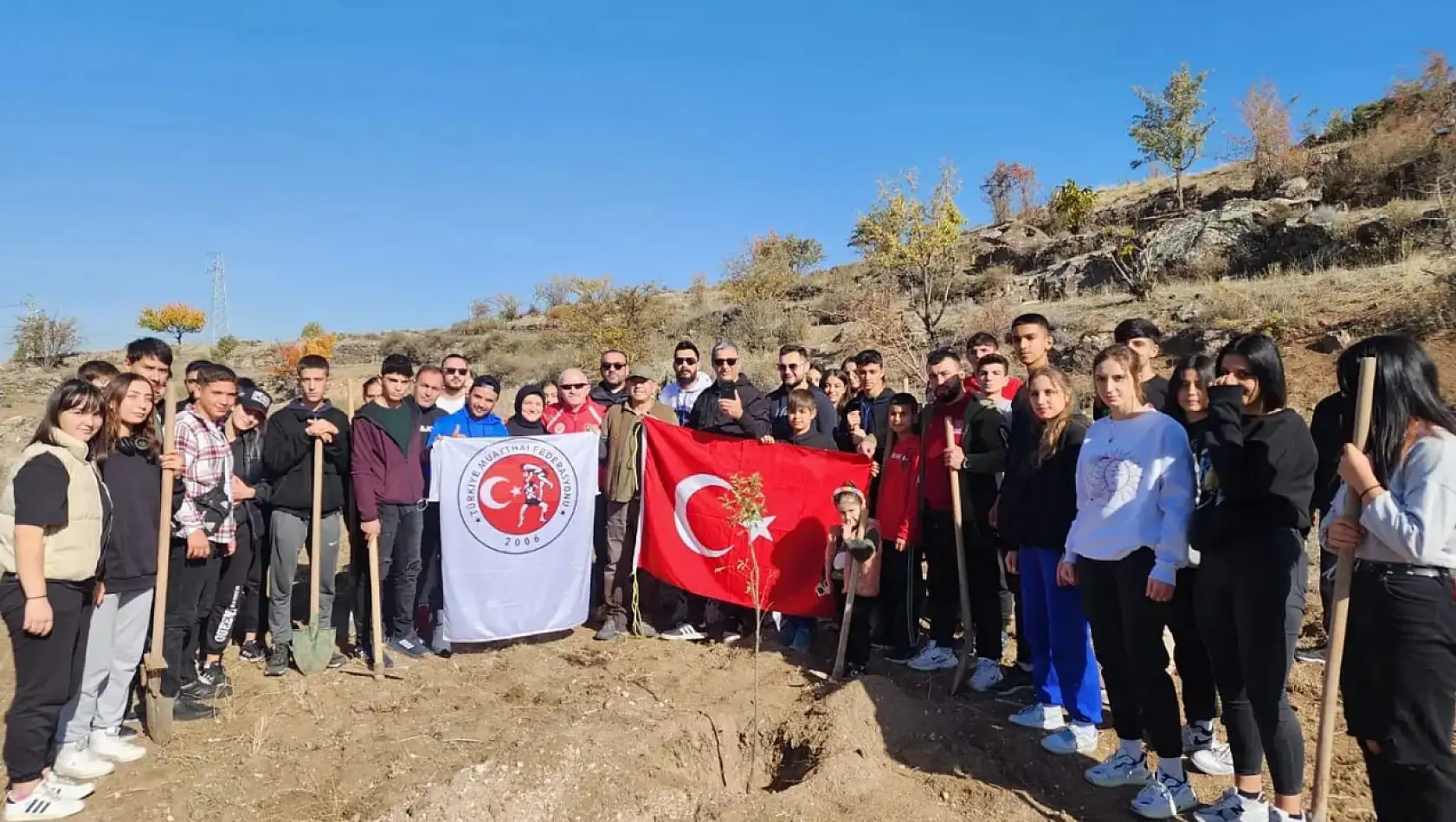 Kayserili Muaythai sporcuları Cumhuriyet'in 100. yılı için bakın ne yaptı?