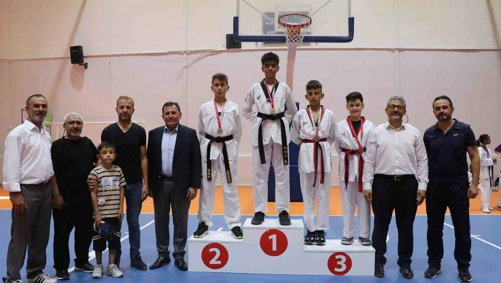 Murat Şimşek Anısına Taekwondo İl Şampiyonası Düzenlendi