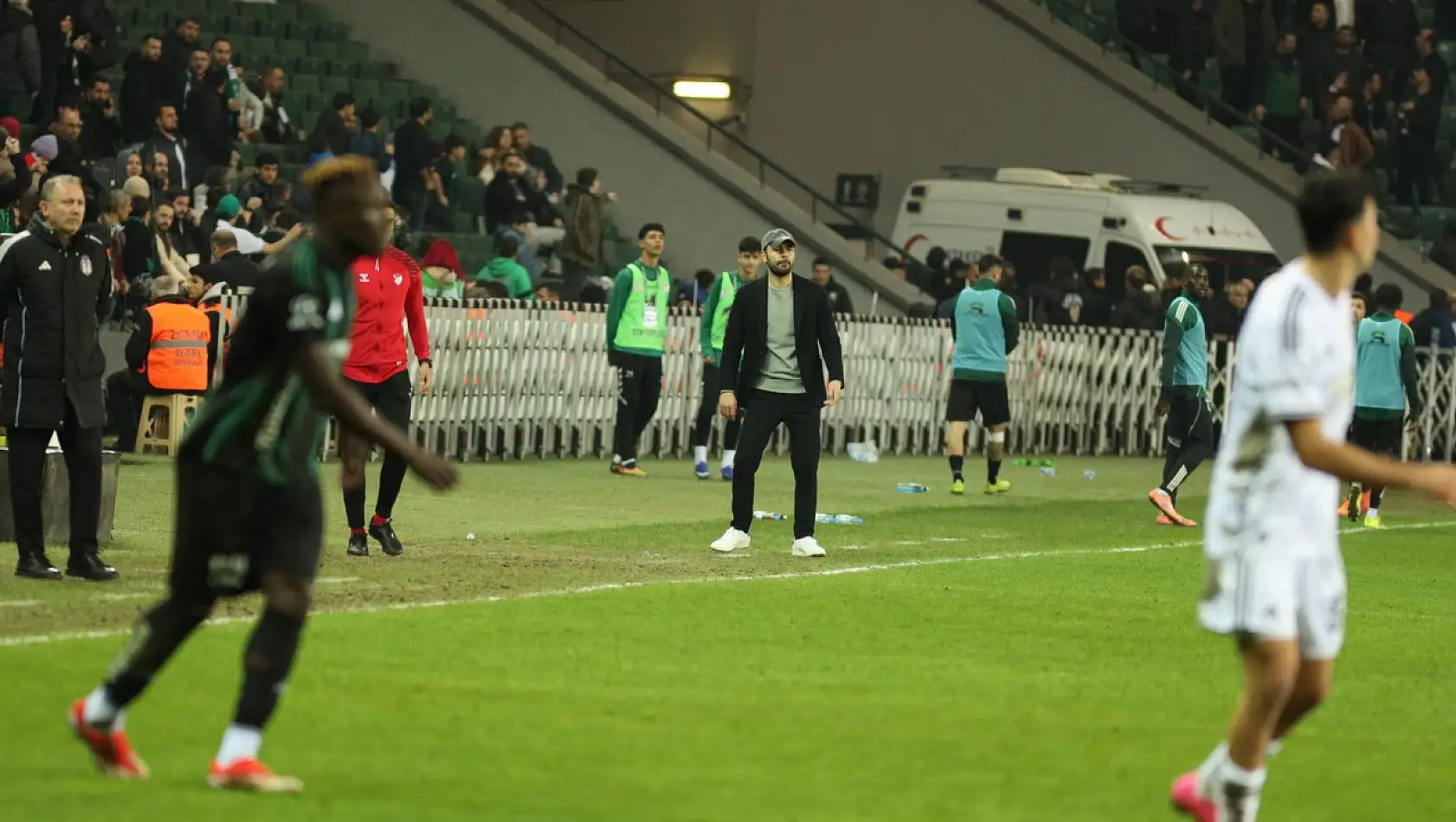 Kocaelispor'un teknik direktörü Kayserispor maçında sahaya çıkamayacak