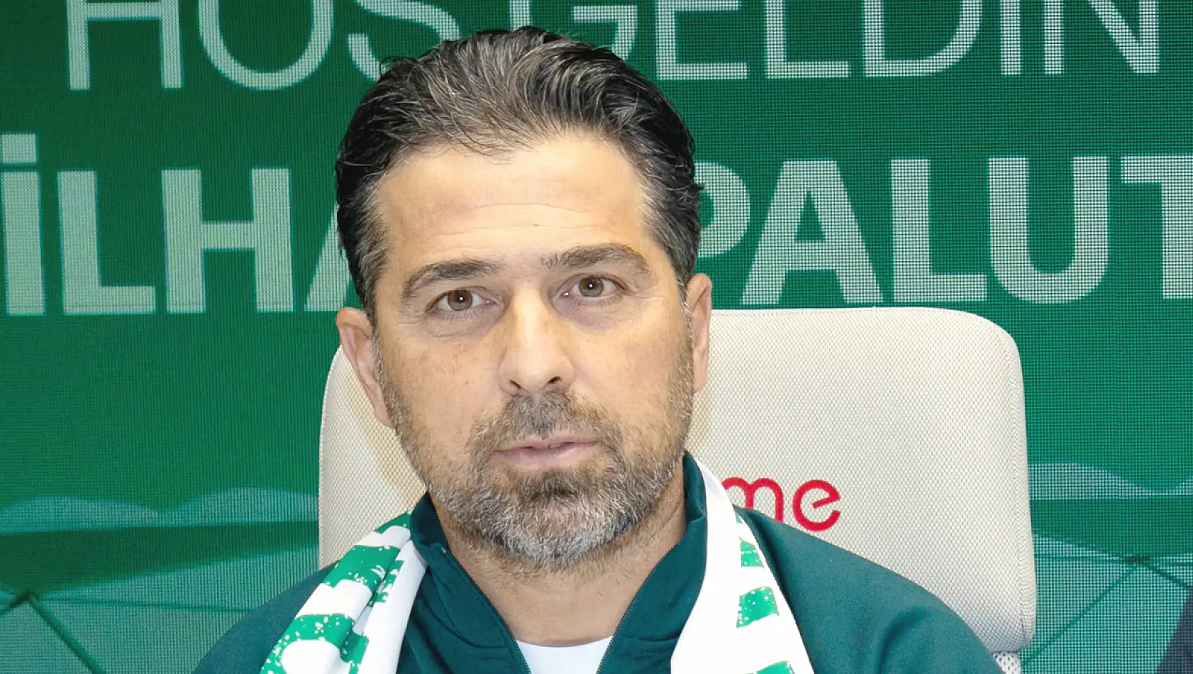 Konyaspor resmen duyurdu: İlhan Palut dönemi resmen başladı