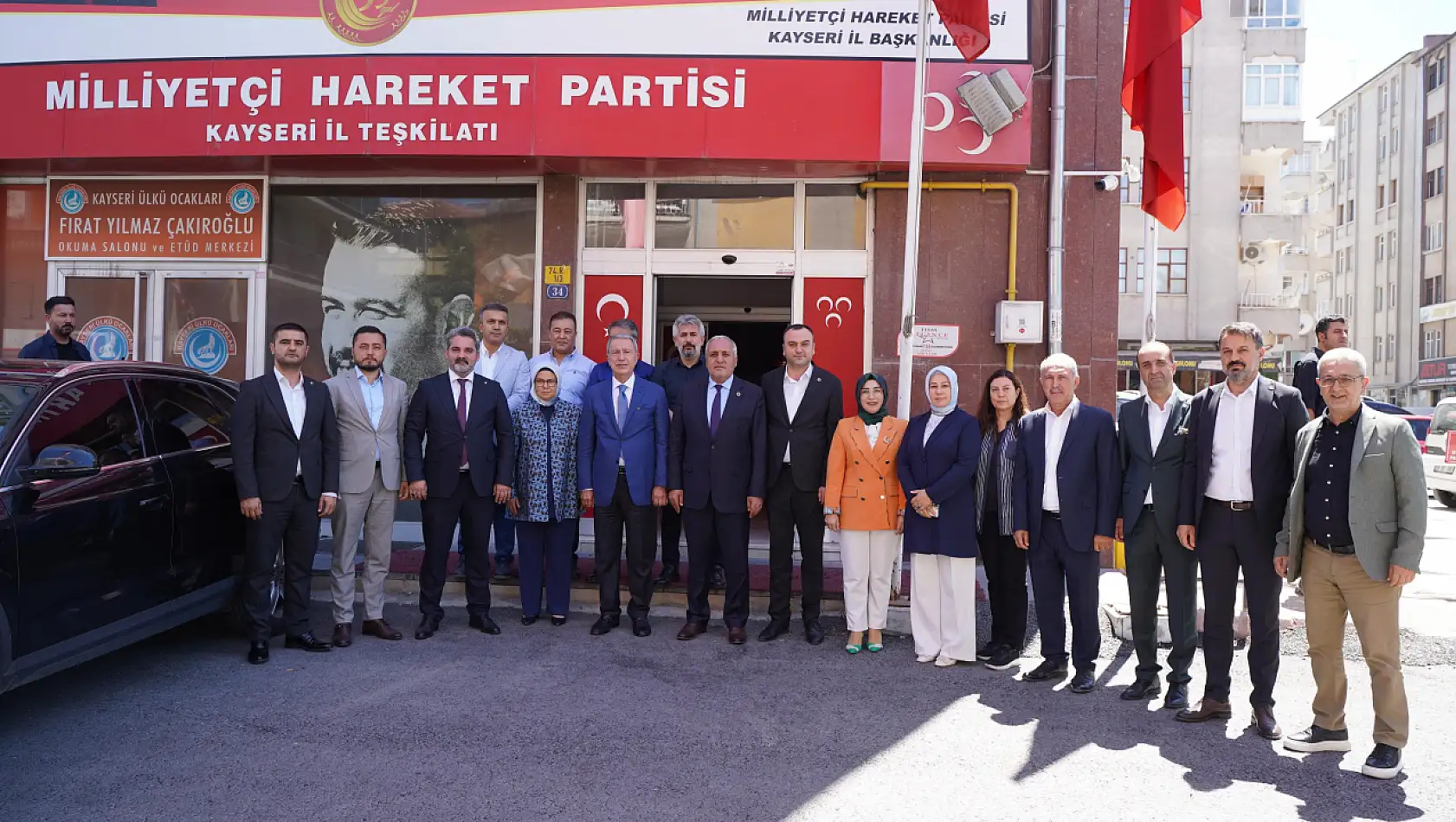 MHP ve CHP'ye AK Parti'den Ziyaret