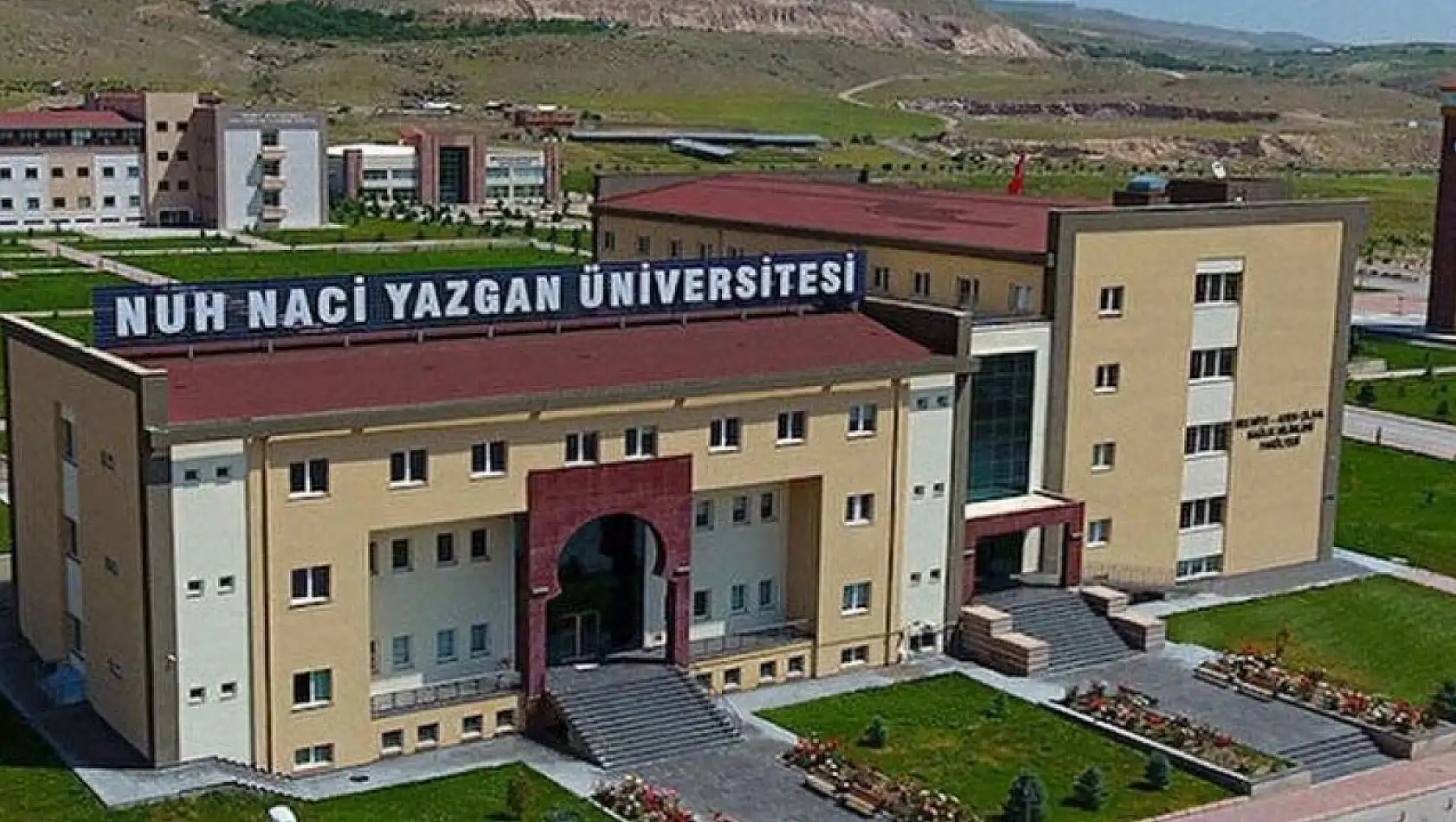 NNY Üniversitesi'nden Öğretim Görevlisi Alımı