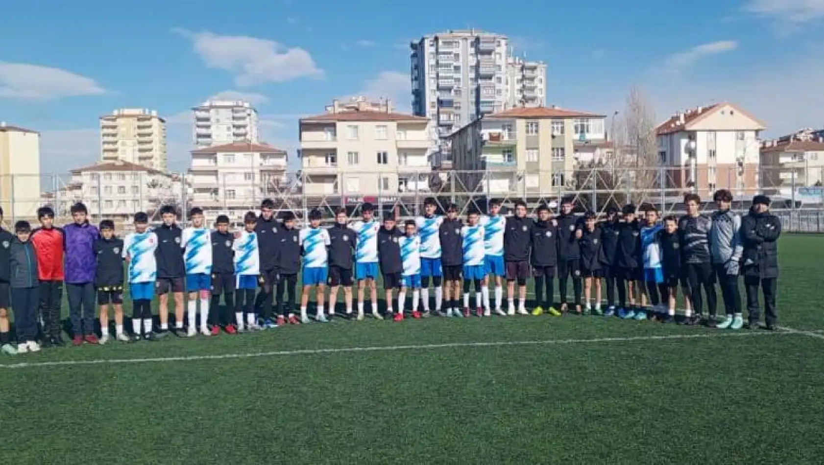 Okullu Yıldız Erkekler Türkiye Şampiyonası'na hazırlanıyor