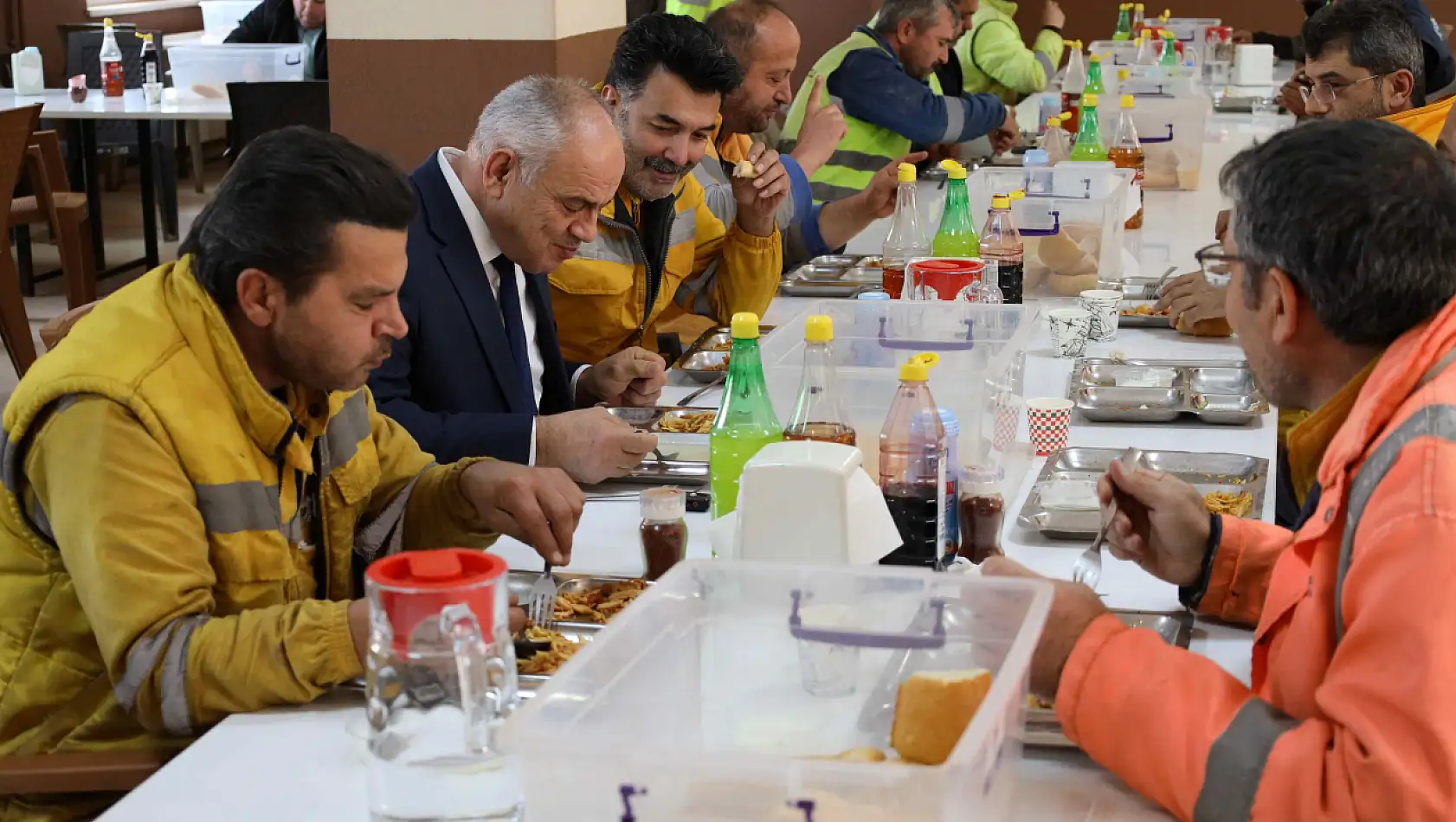 Öztürk'ten Madenciler Günü'ne özel ziyaret