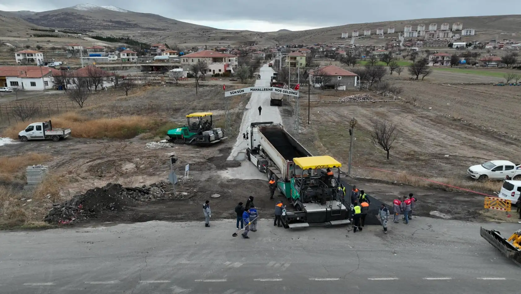 Süksün'de asfalt çalışması başladı