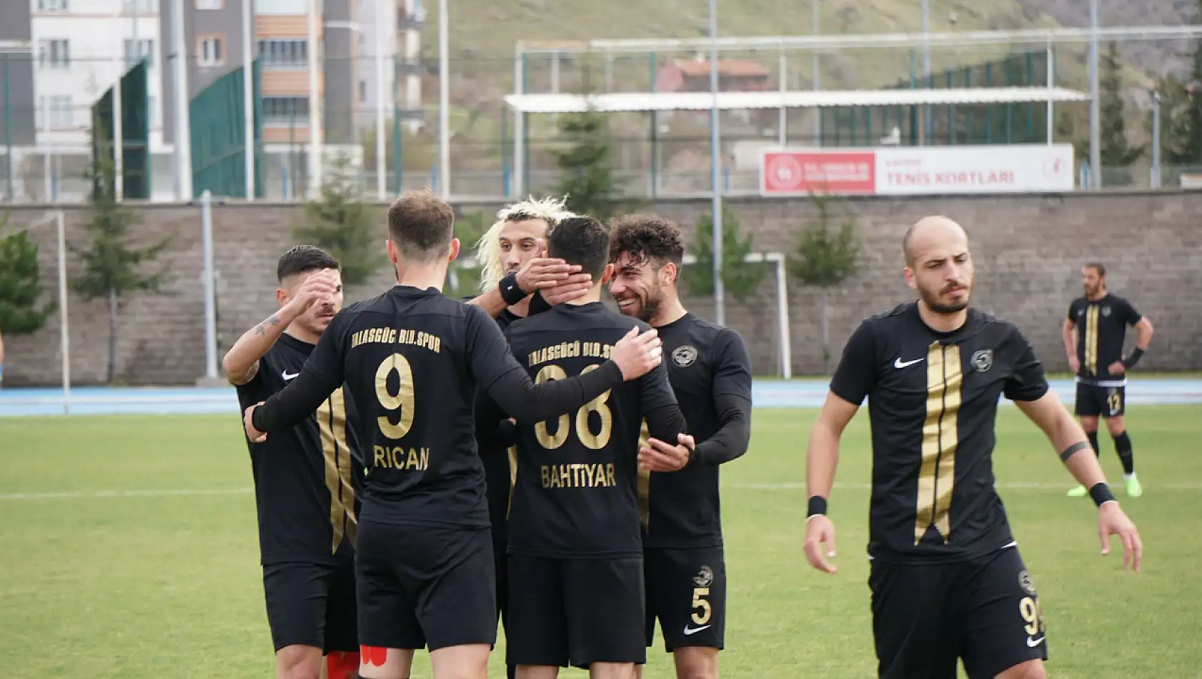 Talasgücü Belediyespor hata yapmadı (6-0)