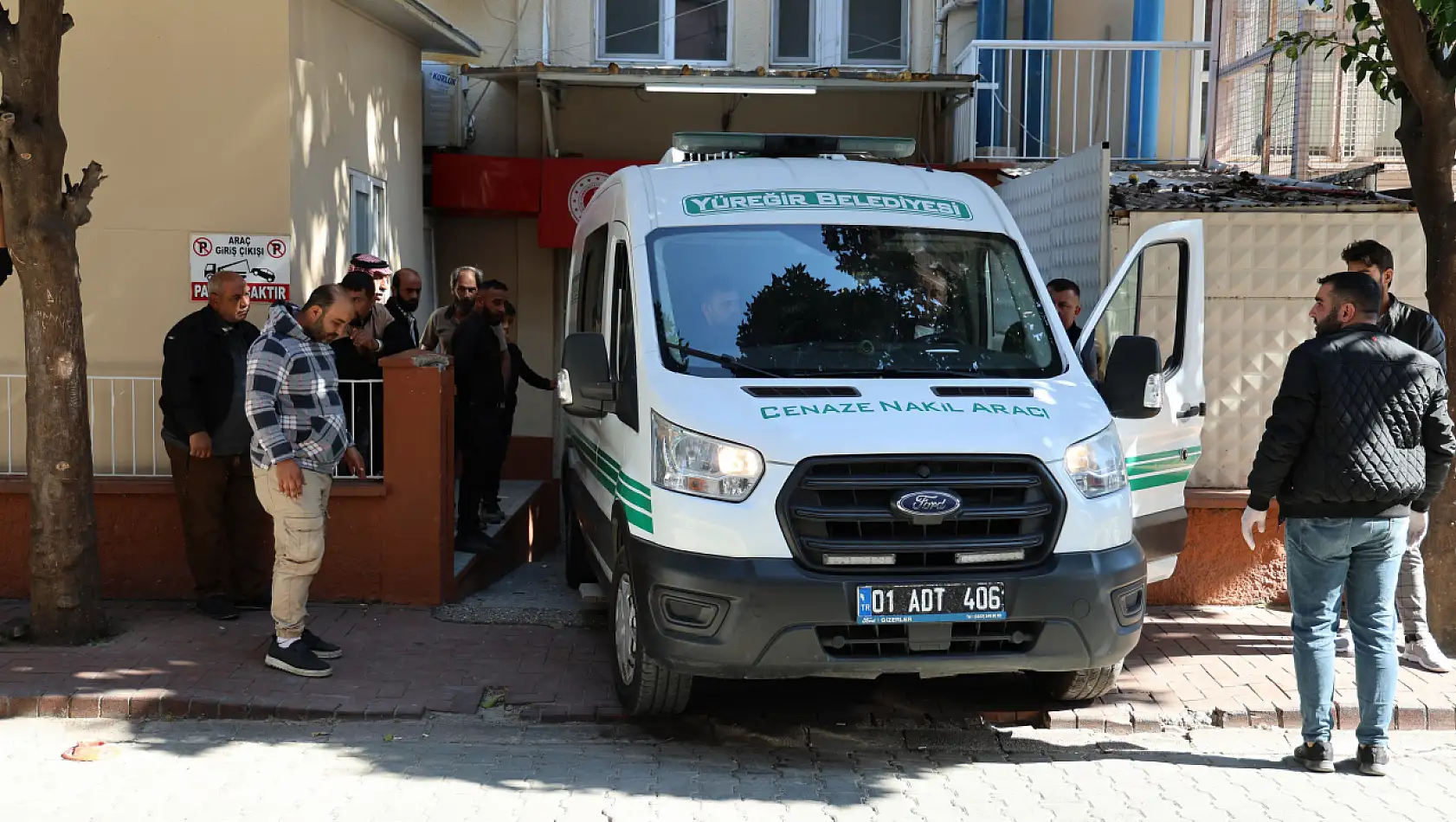 Tavuk Öldürür Gibi Öldürüyorlar - Adana'da şiddet ve uyuşturucu tehlikesi büyüyor!