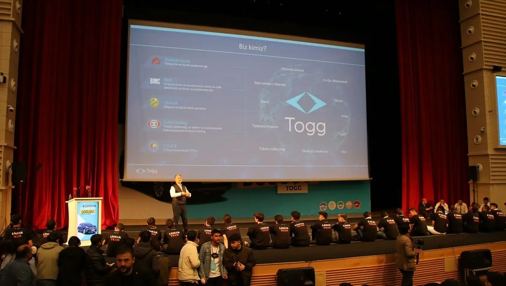 TOGG CEO'su Karakaş, 'Bir otomobilden fazlasını yapmak için yola çıktık'