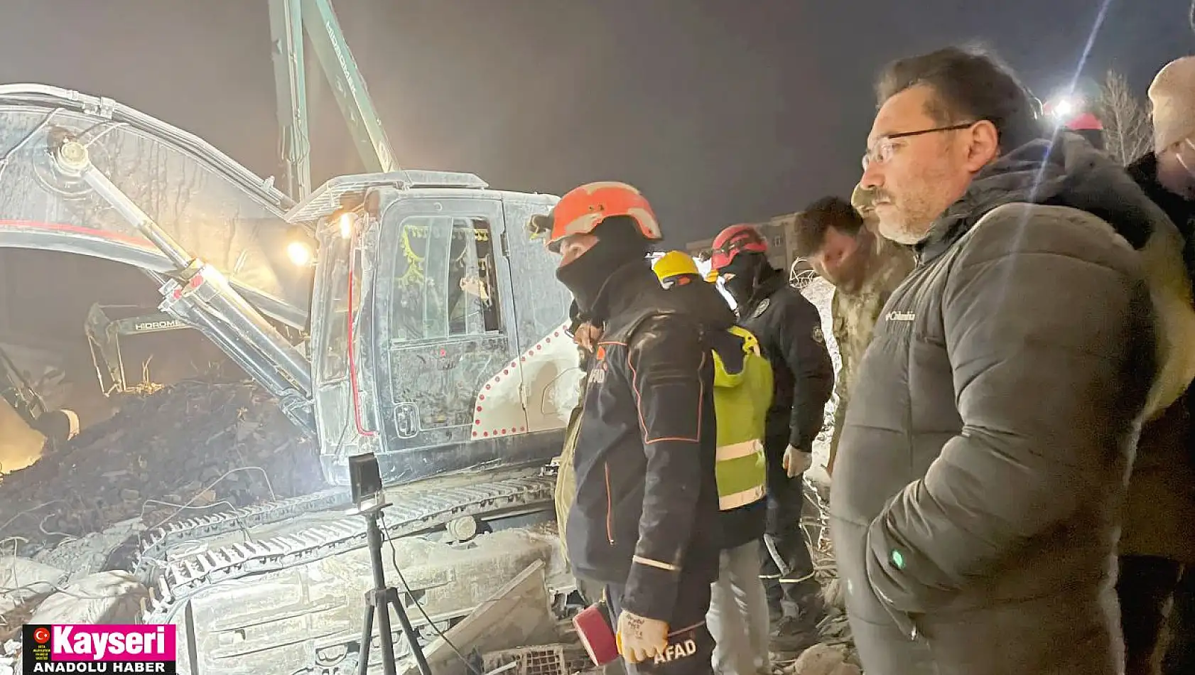 Umudun fotoğrafı... Vali Çiçek, sabaha kadar uyumuyor