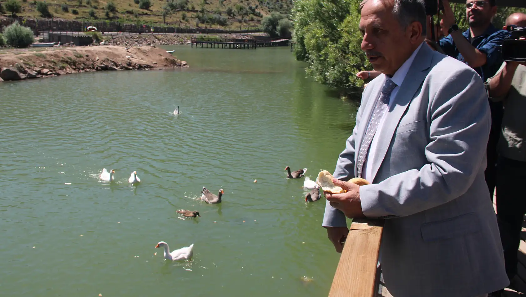 Yalçın yeni projeler hakkında bilgi verdi