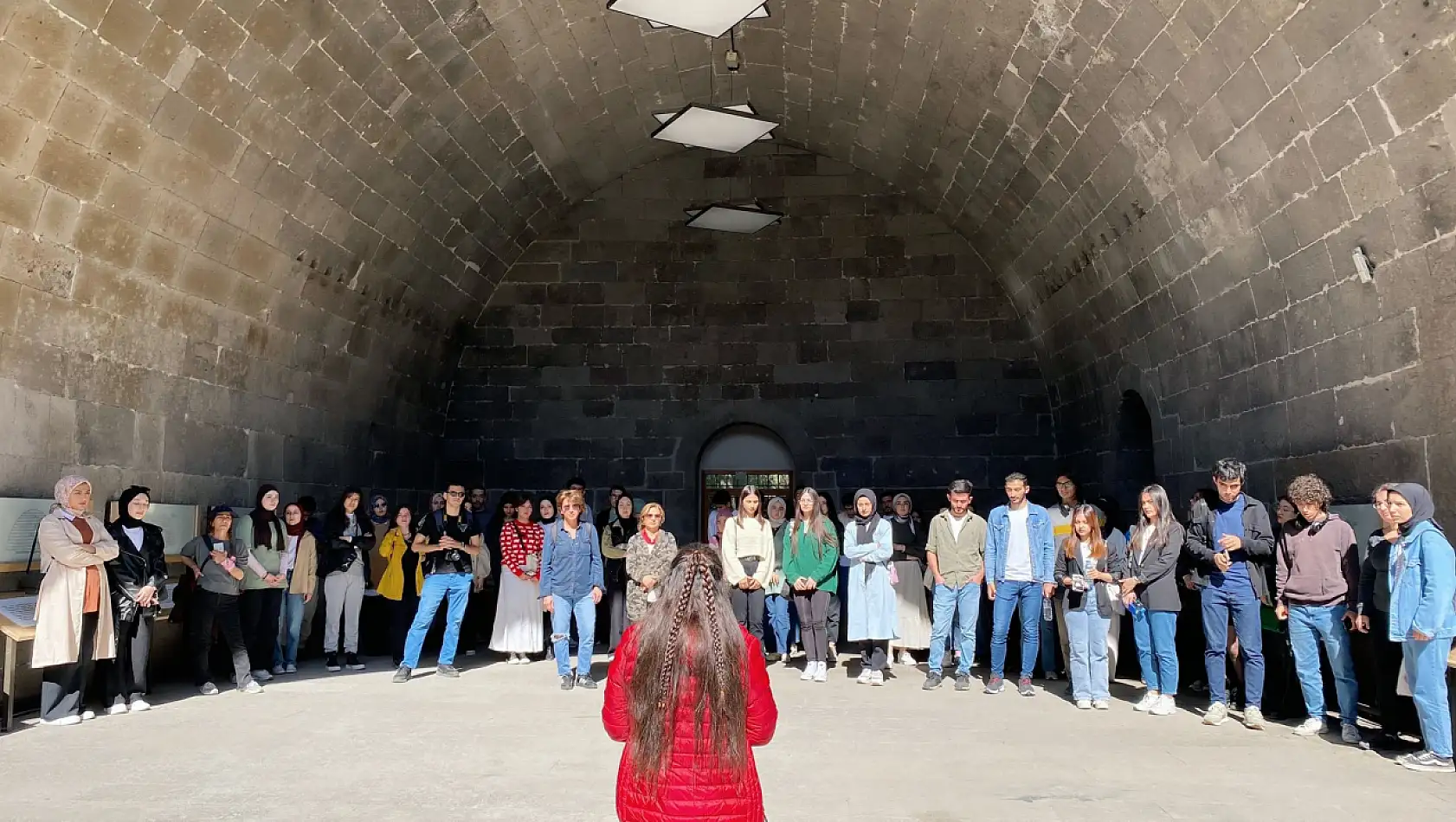 Yeni öğrenciler ERÜ'yü böyle tanıyor!