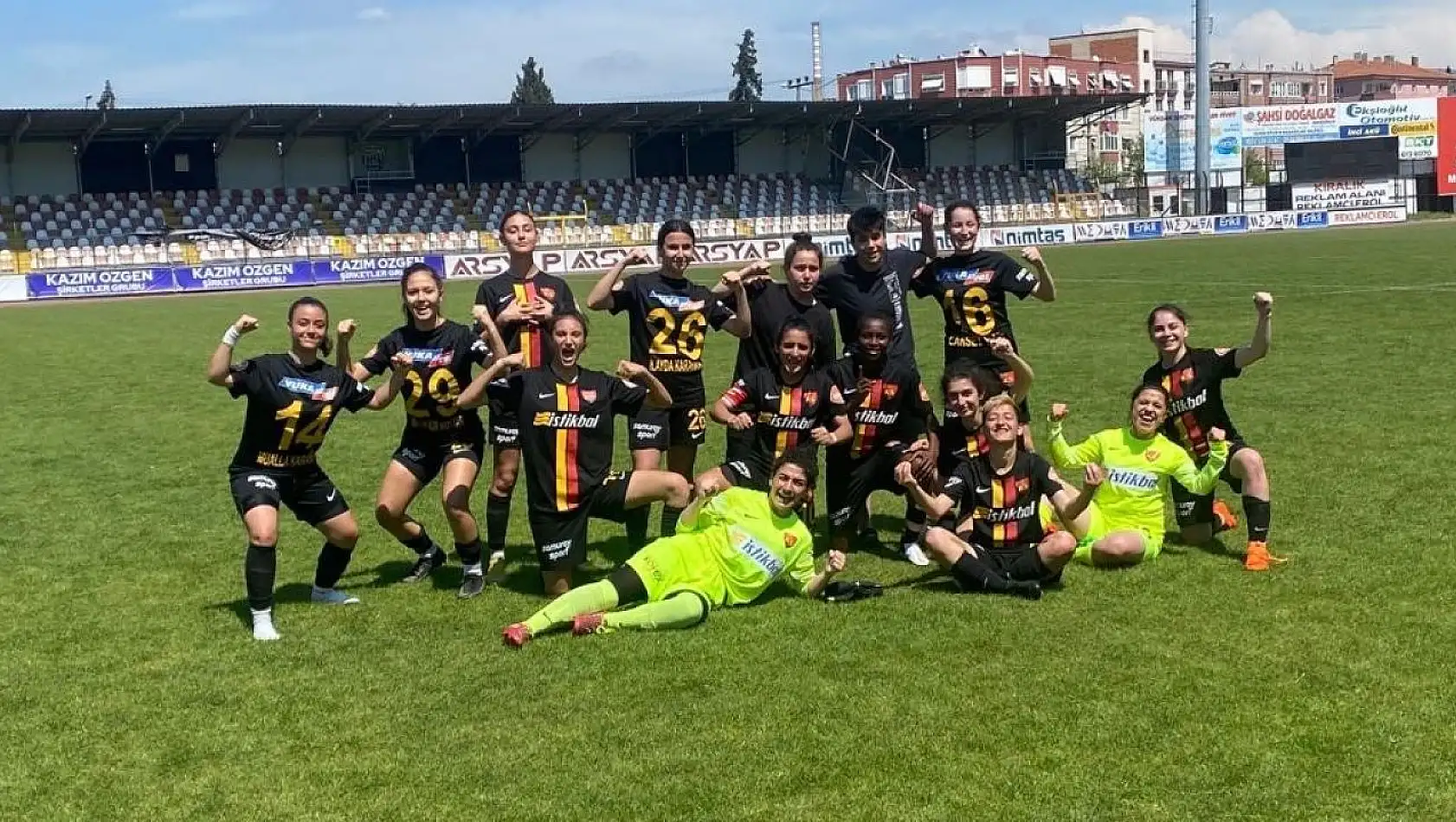 Yukatel Kayseri Kadın FK Play-Off'a kaldı