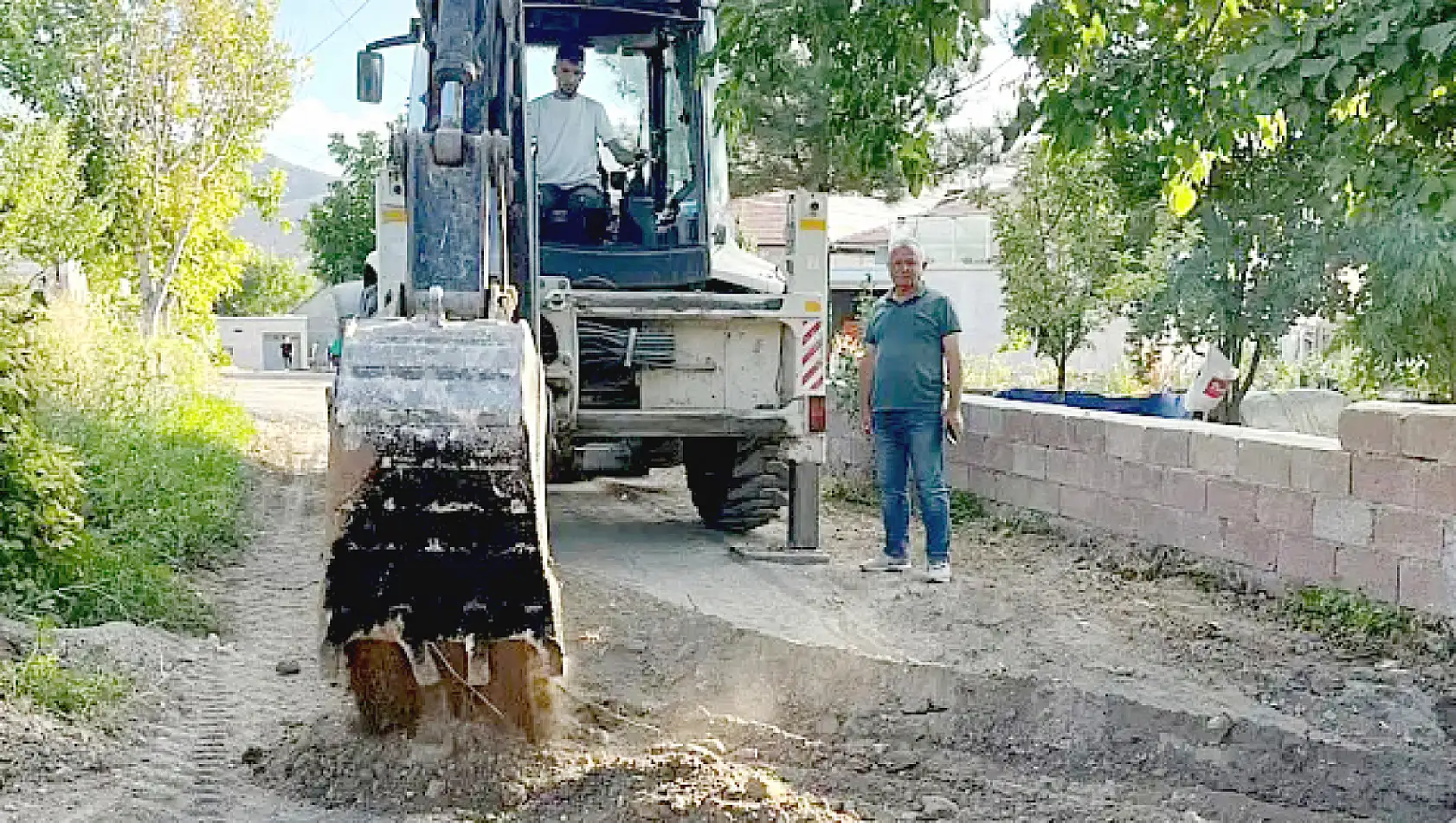 Kayseri'nin o ilçesinde yollar yenileniyor: Çalışmalar takdir topluyor!
