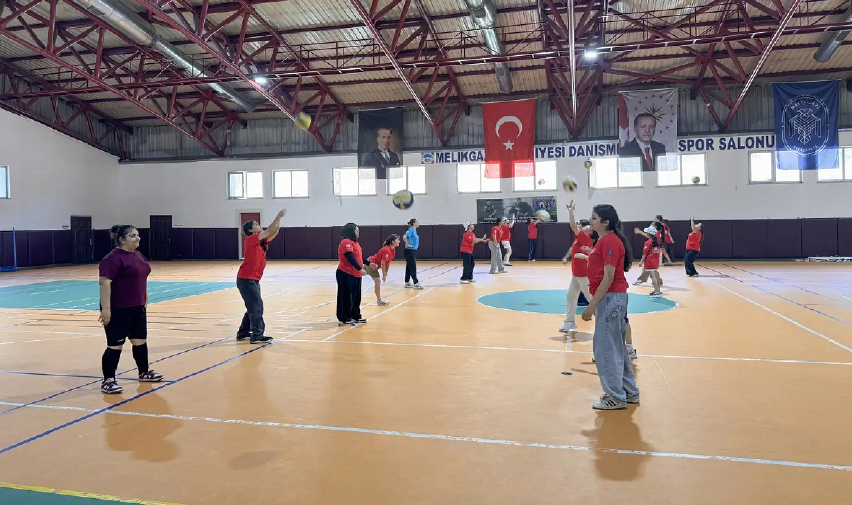 Melikgazi'den çocuklara yaz hediyesi: 17 branşta ücretsiz eğitim
