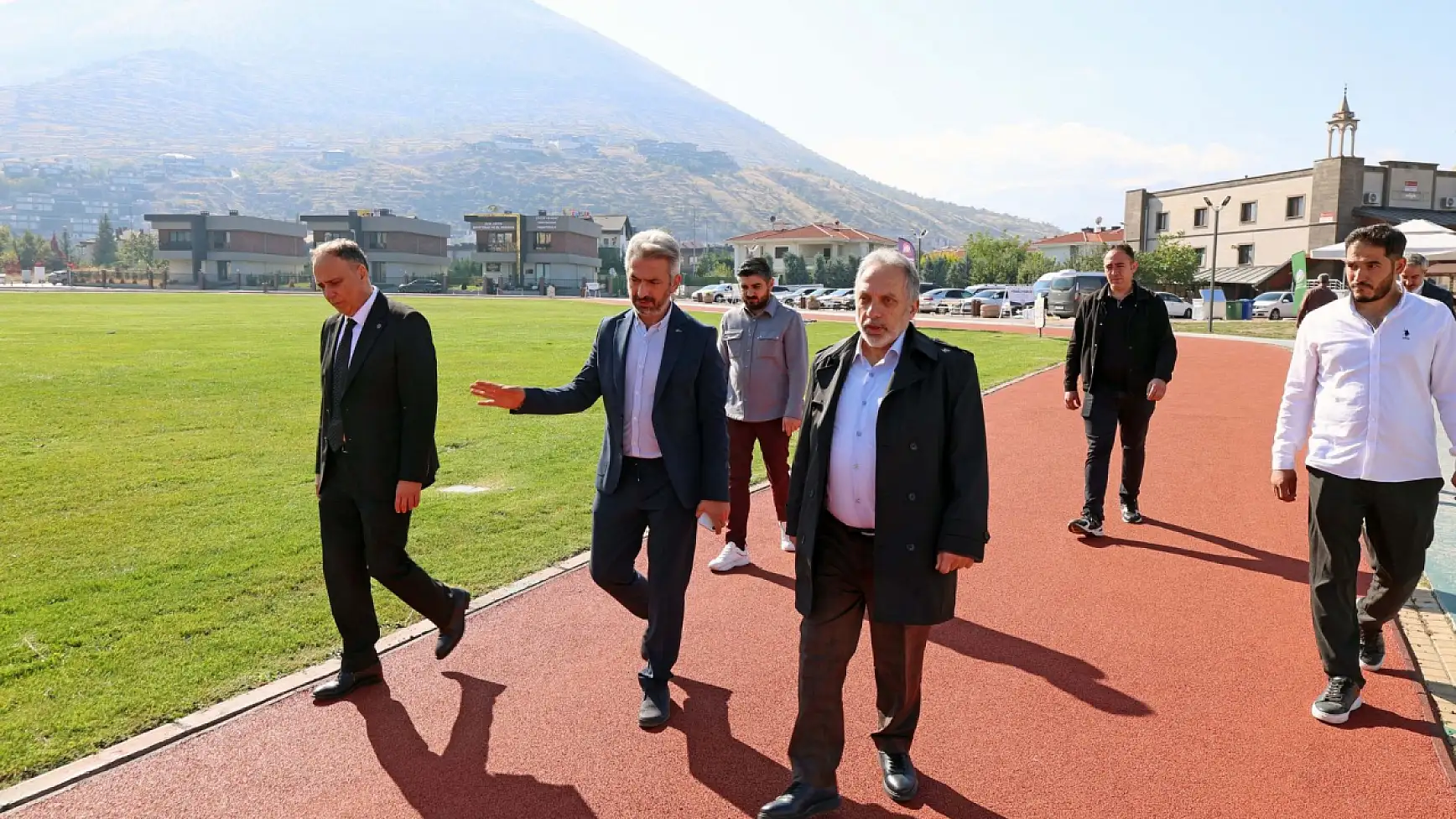 Talas’ta o alan baştan aşağı değişti! Gören bir daha bakıyor