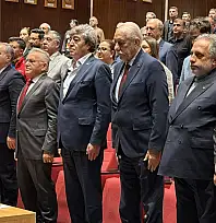 Ataş, TOMTAŞ'ın 100. yıl konferansına katıldı! 'Millî havacılıkta daha güçlü bir Türkiye hedefiyle çalışmaya devam ediyoruz'