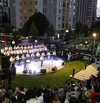 Babalar Günü'ne damga vuran gece! Sahneden yükselen ezgiler büyük beğeni topladı