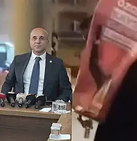 CHP'li Genç'ten Kayseri'de ''Bayrak'' tepkisi!