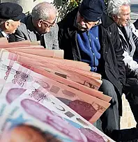 En düşük emekli maaşı ne kadar olacak?