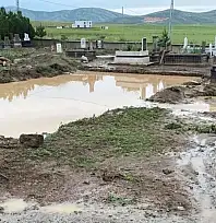 Erciyes'ten gelen sel Develi'de tarlaları vurmuştu! O dere için kritik adım