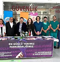 Erciyes Üniversitesi Hastaneleri'nde Meme Kanseri Farkındalık Standı açıldı!
