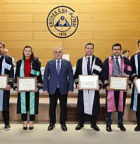 Erciyes Üniversitesi'nde akademik gurur: 7 akademisyen profesör oldu!