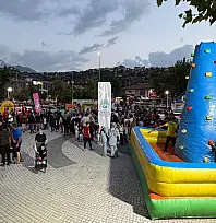 Hacılar meydanından renkli görüntüler!